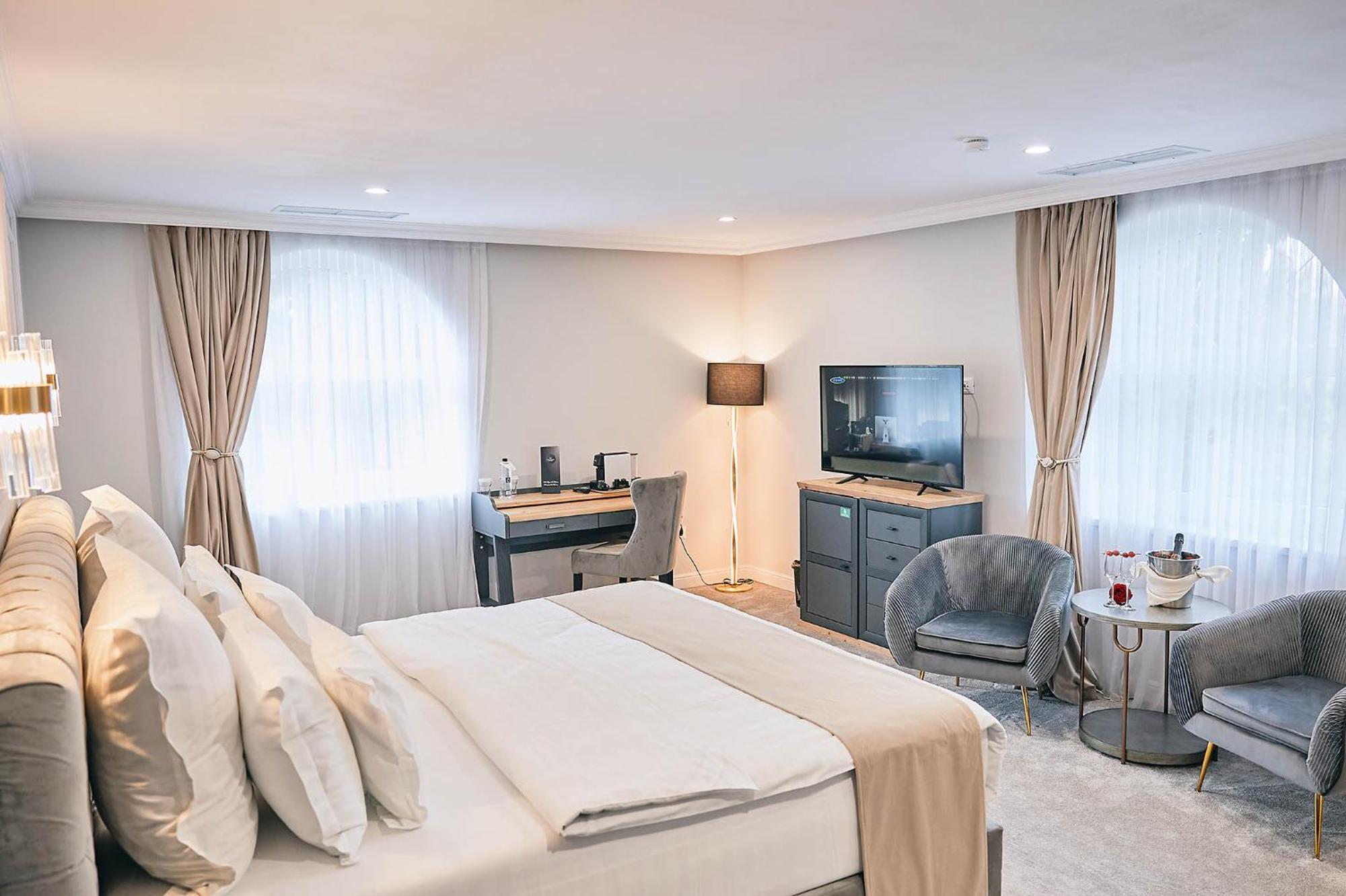 Lacul Verde Resort Ploieşti Dış mekan fotoğraf